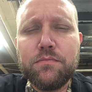 Meet your Posher, Beau